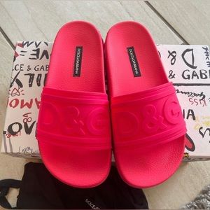 Dolce & Gabanna women’s logo rubber slides size 35